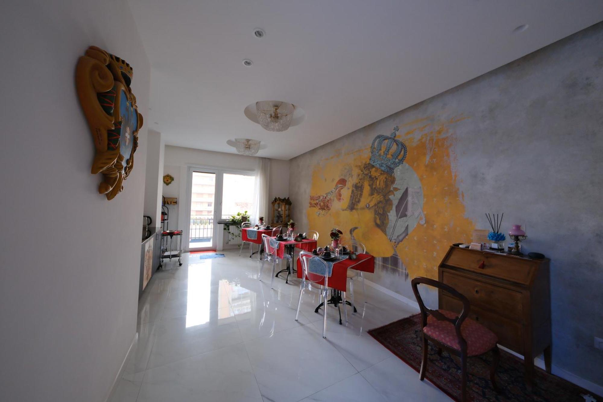 Luxury B&B Charlemagne ซาแลร์โน ภายนอก รูปภาพ